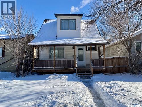 1007 Garnet Street, Regina, SK - Outdoor With Deck Patio Veranda
