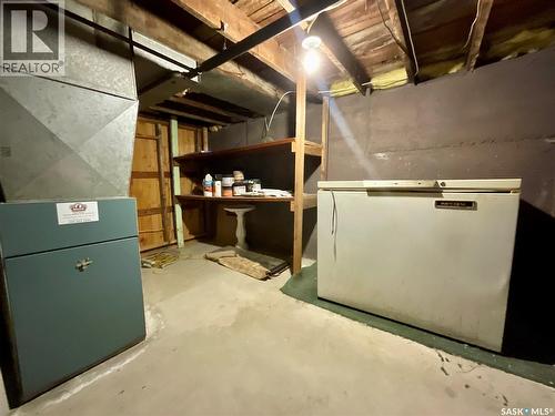 1007 Garnet Street, Regina, SK - Indoor Photo Showing Basement
