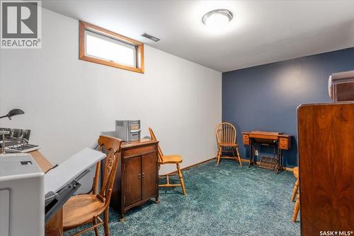 1514 8Th Avenue N, Regina, SK - Indoor