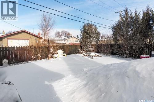 1514 8Th Avenue N, Regina, SK - Outdoor