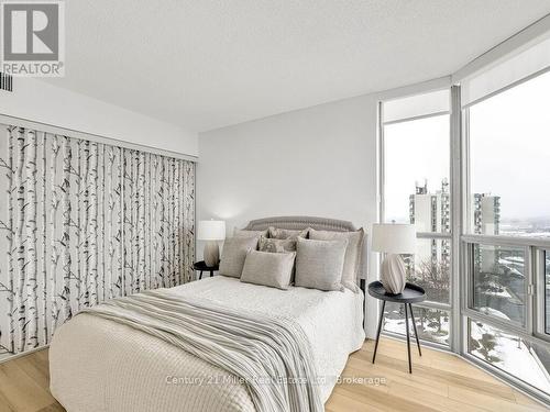 1009 - 5090 Pinedale Avenue, Burlington (Appleby), ON - Indoor Photo Showing Bedroom