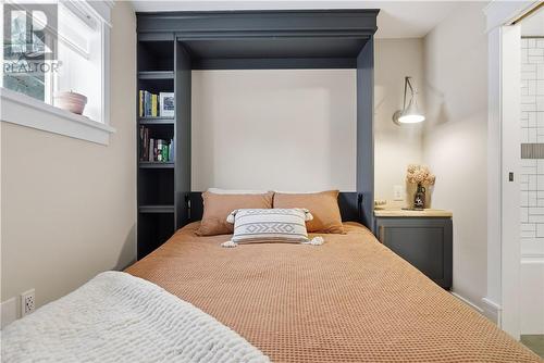 983 Buckingham Drive, Sudbury, ON - Indoor Photo Showing Bedroom