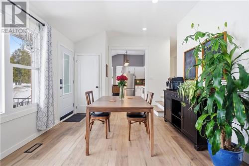 983 Buckingham Drive, Sudbury, ON - Indoor