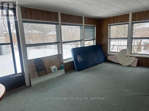 3 Season sunroom off kitchen - 323 Meadowcrest Road, Kingston (City Southwest), ON - Indoor