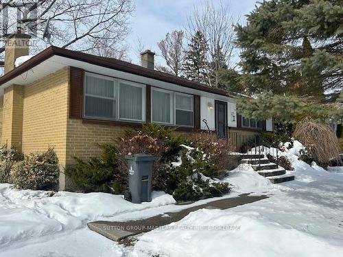 323 Meadowcrest Road, Kingston (City Southwest), ON - Outdoor