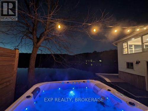 38 Rebecca Lane, Westport, ON -  Photo Showing Other Room