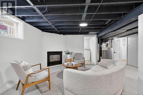 170 Pawnee Road, London East (East D), ON - Indoor With Fireplace