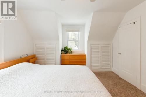 90 Locust Street, St. Thomas, ON - Indoor Photo Showing Bedroom