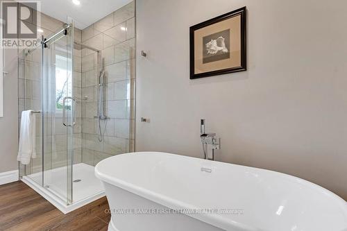 Ensuite soaker tub, shower body spray & rainhead - 800 Waba Road, Mississippi Mills, ON - Indoor Photo Showing Bathroom