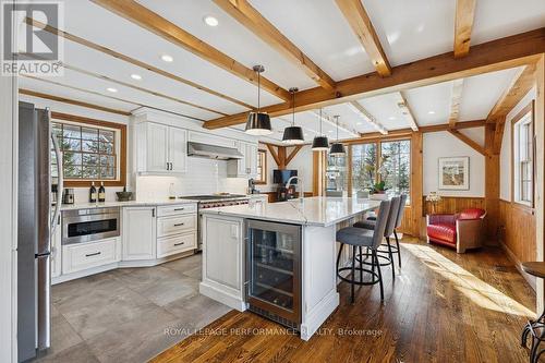 3125 Torwood Drive, Ottawa, ON - Indoor Photo Showing Kitchen With Upgraded Kitchen