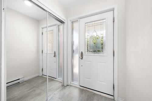 Hall d'entrée/Vestibule - 109 Rue Monsadel, Kirkland, QC 