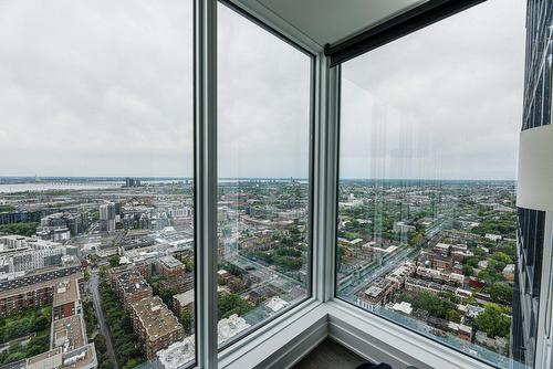 Chambre à coucher principale - 4802-1288 Rue St-Antoine O., Montréal (Ville-Marie), QC - Indoor Photo Showing Other Room