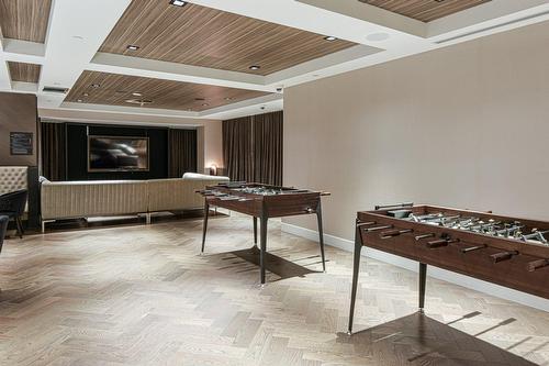 Salle de jeux - 4802-1288 Rue St-Antoine O., Montréal (Ville-Marie), QC - Indoor Photo Showing Other Room