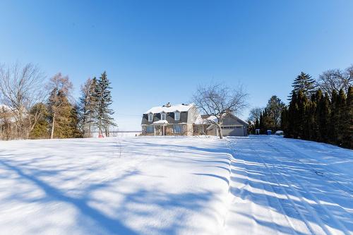 Frontage - 692 Rue Main, Hudson, QC - Outdoor