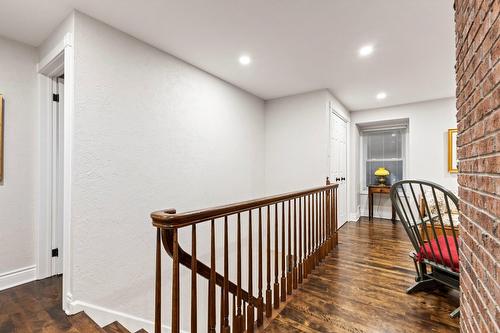 Staircase - 692 Rue Main, Hudson, QC - Indoor Photo Showing Other Room