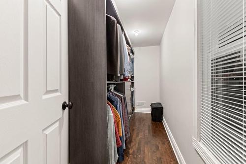 Walk-in closet - 692 Rue Main, Hudson, QC - Indoor