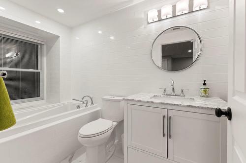 Bathroom - 692 Rue Main, Hudson, QC - Indoor Photo Showing Bathroom