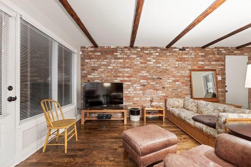 Family room - 692 Rue Main, Hudson, QC - Indoor Photo Showing Living Room