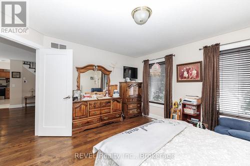 M/F Bedroom - 1452 Allanport Road, Thorold (Port Robinson), ON - Indoor Photo Showing Bedroom