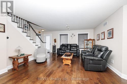 Living Room - 1452 Allanport Road, Thorold (Port Robinson), ON - Indoor