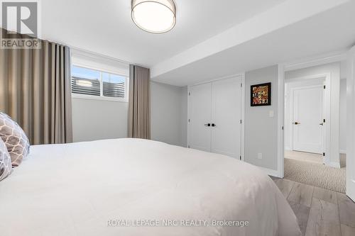 93 - 154 Port Robinson Road, Pelham (Fonthill), ON - Indoor Photo Showing Bedroom