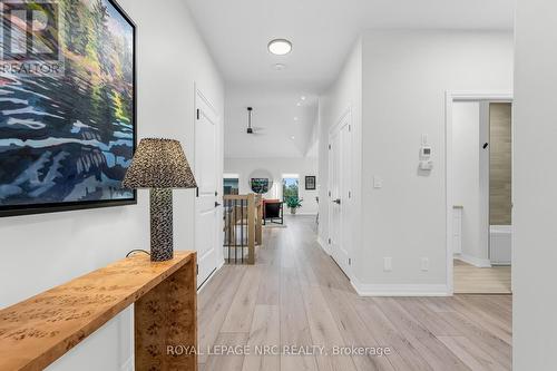 93 - 154 Port Robinson Road, Pelham (Fonthill), ON - Indoor Photo Showing Other Room