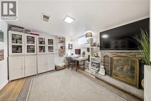 37 Elm Street, Brantford, ON - Indoor