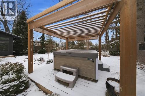 37 Elm Street, Brantford, ON - Outdoor