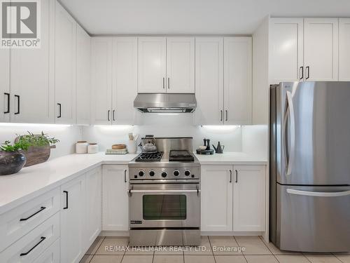 529 Logan Avenue, Toronto, ON - Indoor Photo Showing Kitchen With Stainless Steel Kitchen With Upgraded Kitchen