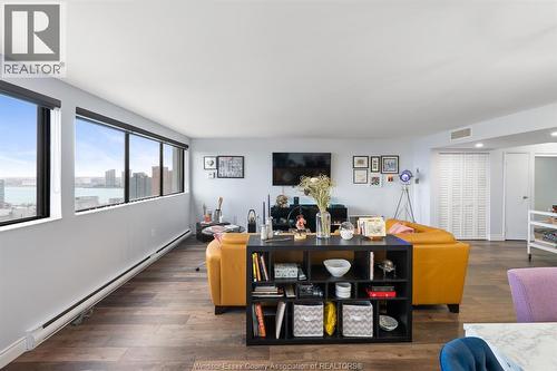 380 Pelissier Street Unit# 2103, Windsor, ON - Indoor