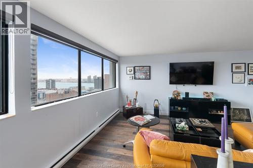 380 Pelissier Street Unit# 2103, Windsor, ON - Indoor