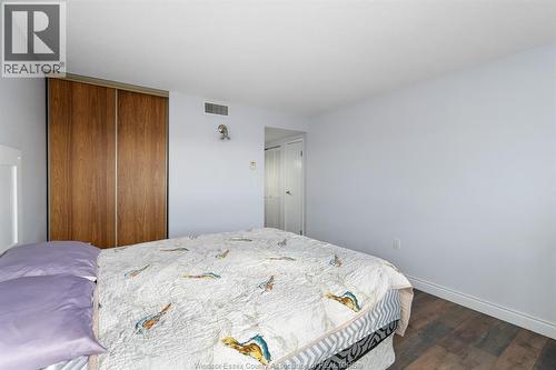380 Pelissier Street Unit# 2103, Windsor, ON - Indoor Photo Showing Bedroom