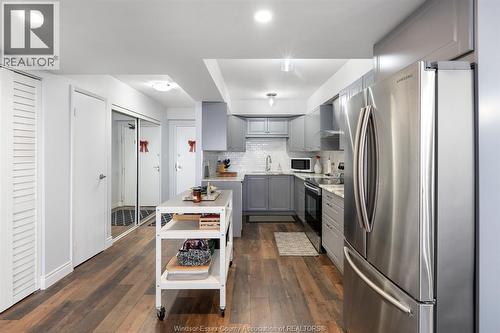 380 Pelissier Street Unit# 2103, Windsor, ON - Indoor Photo Showing Kitchen With Upgraded Kitchen