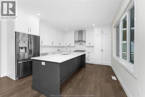375 Water, Lakeshore, ON - Indoor Photo Showing Kitchen