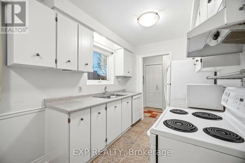 107 Archdekin Drive, Brampton, ON - Indoor Photo Showing Kitchen With Double Sink