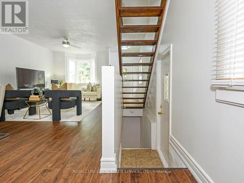 135 Bernice Crescent, Toronto, ON - Indoor Photo Showing Other Room