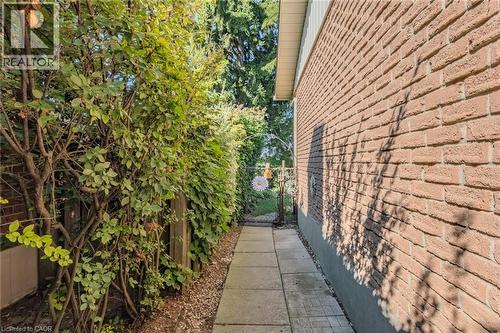 26 Douglas Avenue, Simcoe, ON - Outdoor