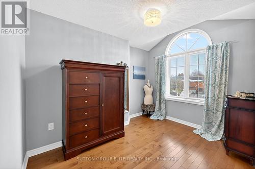 11 Elderberry Lane, Hamilton, ON - Indoor