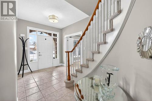 11 Elderberry Lane, Hamilton, ON - Indoor Photo Showing Other Room