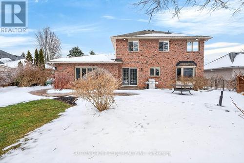 11 Elderberry Lane, Hamilton, ON - Outdoor