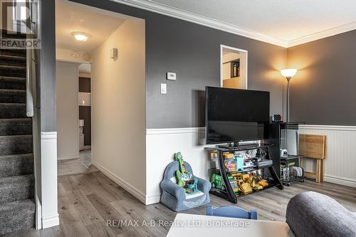 24 - 91 Avonwood Drive, Stratford, ON - Indoor