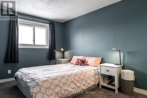 24 - 91 Avonwood Drive, Stratford, ON - Indoor Photo Showing Bedroom