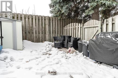 24 - 91 Avonwood Drive, Stratford, ON - Outdoor