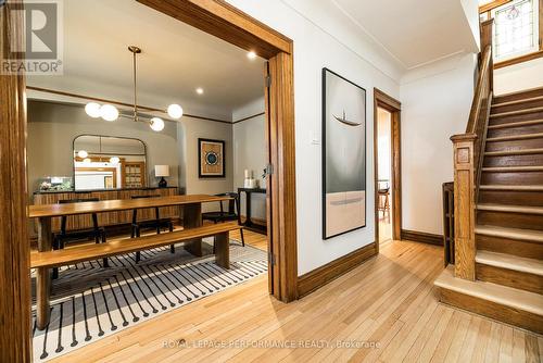 241 Fourth Avenue, Ottawa, ON - Indoor Photo Showing Other Room