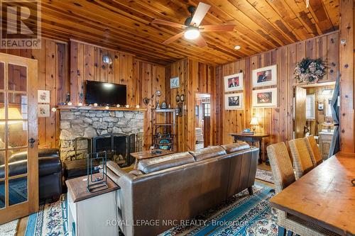 5303 Firelane 21, Port Colborne (Sherkston), ON - Indoor With Fireplace