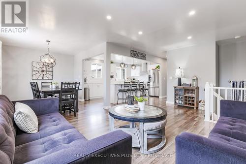 Open concept Living at it's Best! - 363 Emerick Avenue, Fort Erie (Central), ON - Indoor Photo Showing Living Room