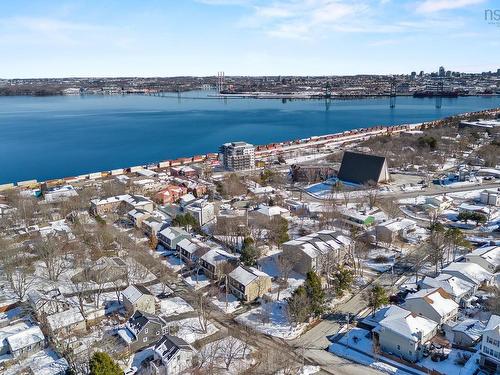 42 Pioneer Avenue, Halifax, NS 