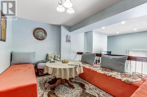 44 - 300 Sandringham Crescent, London South (South R), ON - Indoor