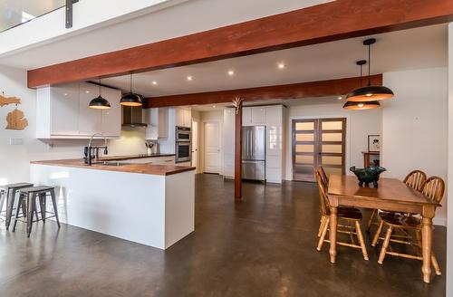 4142 99 N Road, Lillooet, BC - Indoor