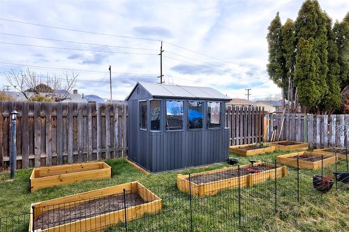 969 Ryan Place, Kamloops, BC - Outdoor